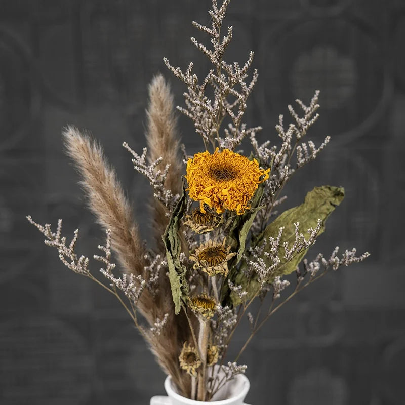 Valentines Day Mothers Day Gift Natural Touch Small Preserved Dried Flower Bouquets For Wedding Daily Art Decor