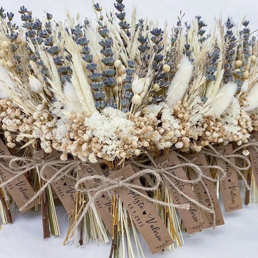 Ins Most Popular Dried Flowers Arrangement Preserved Natural Mini Flower Bouquet for Wedding Decoration