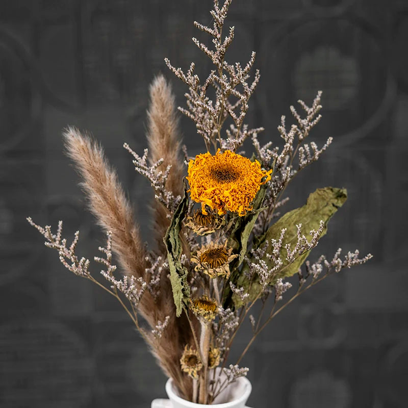Valentines Day Mothers Day Gift Natural Touch Small Preserved Dried Flower Bouquets For Wedding Daily Art Decor